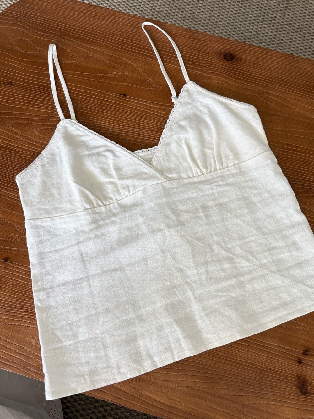 Glassons white linen top